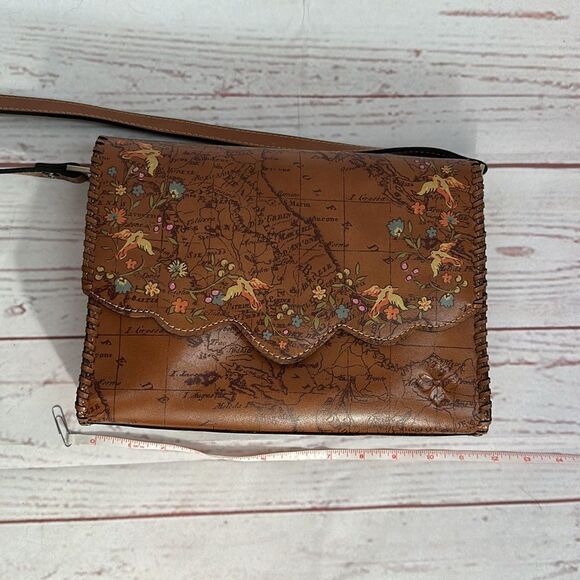 NWT Patricia Nash English Garden Floral Map Crossbody - Picture 2 of 7